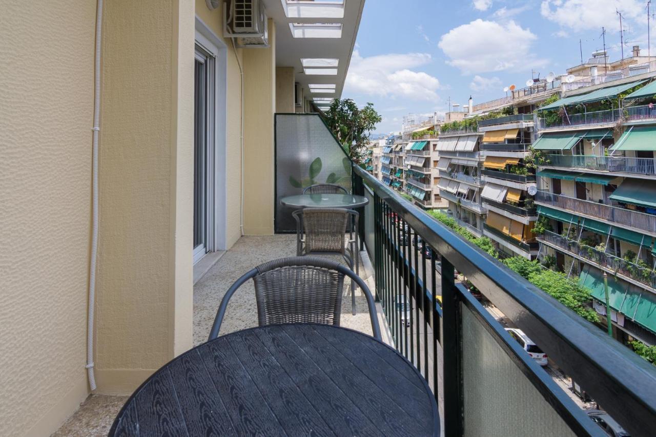 Cozy Apartment In Pangrati Area! Atenas Exterior foto